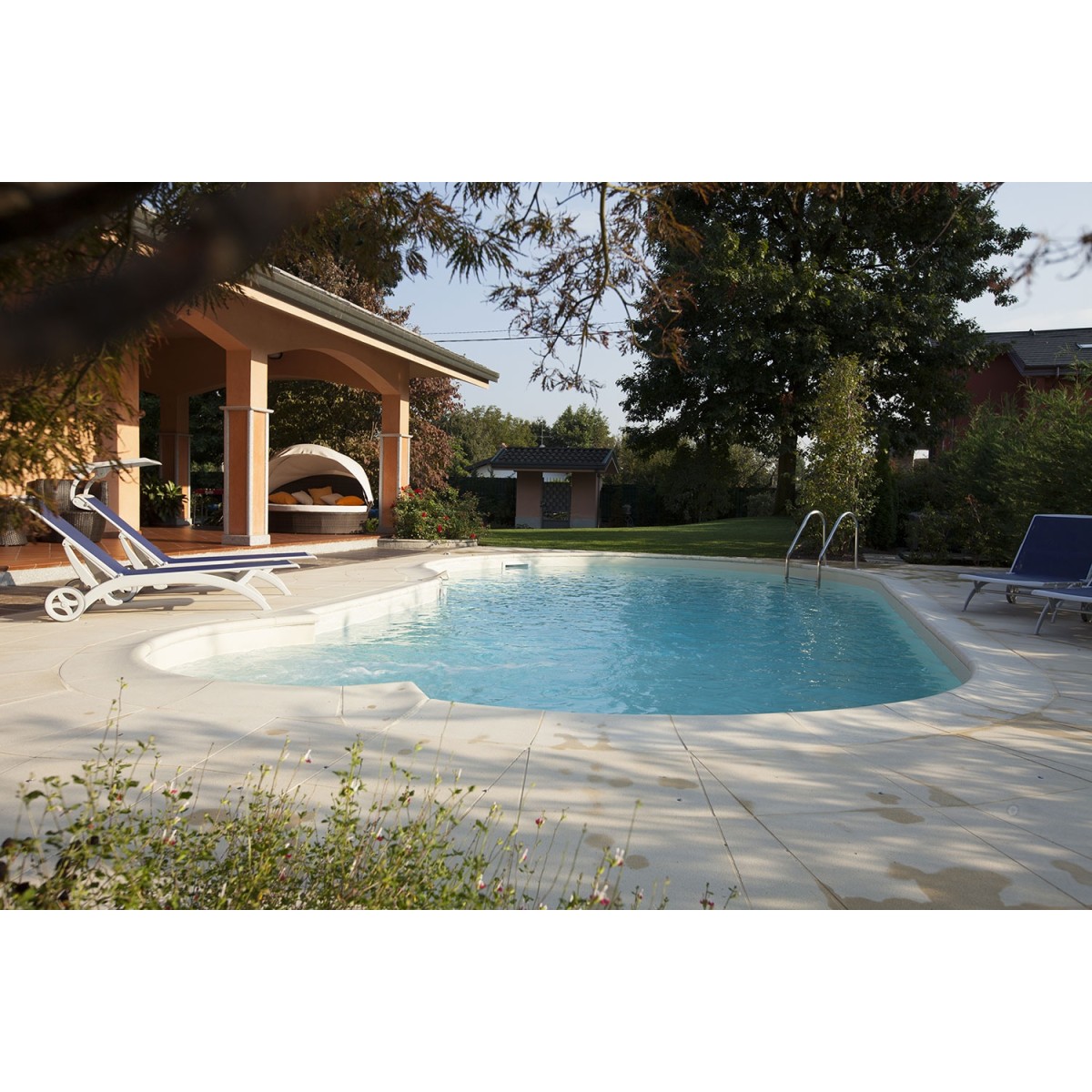 Pool in steel panels IBlue - Camelia