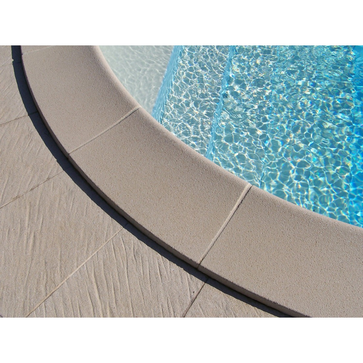 Bordo standard per piscina in pietra ricostruita 3x7 metri