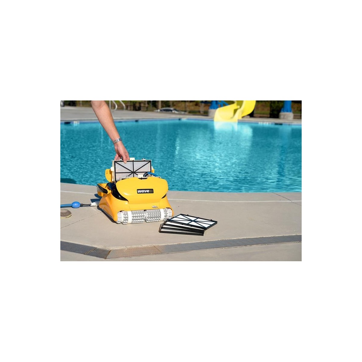 Compra Robot piscina Dolphin WAVE 80 Maytronics